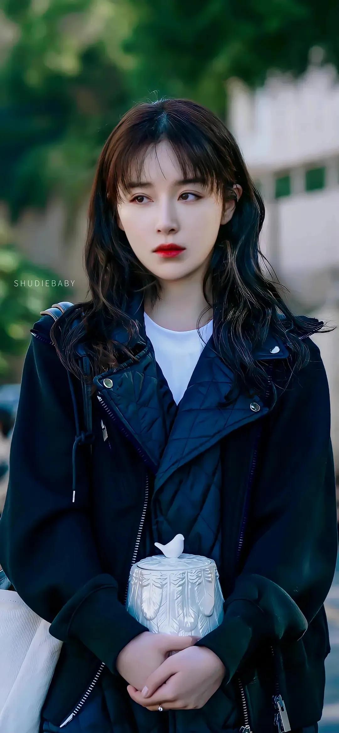 阚清子倪虹洁突如其来的假期,阚清子倪虹洁发布会