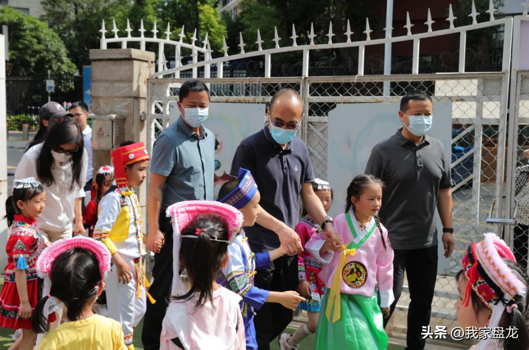 “六一”儿童节前夕，盘龙将殷殷关怀送到孩子心里~