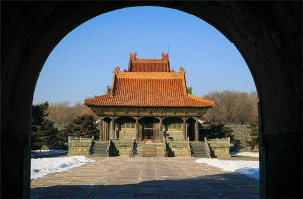 清朝灭亡100年后还有人在守皇陵吗,清朝灭亡111年为何还有人守皇陵