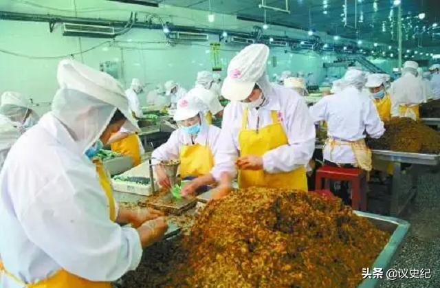 被曝光后的“土坑酸菜”，你还敢吃吗？