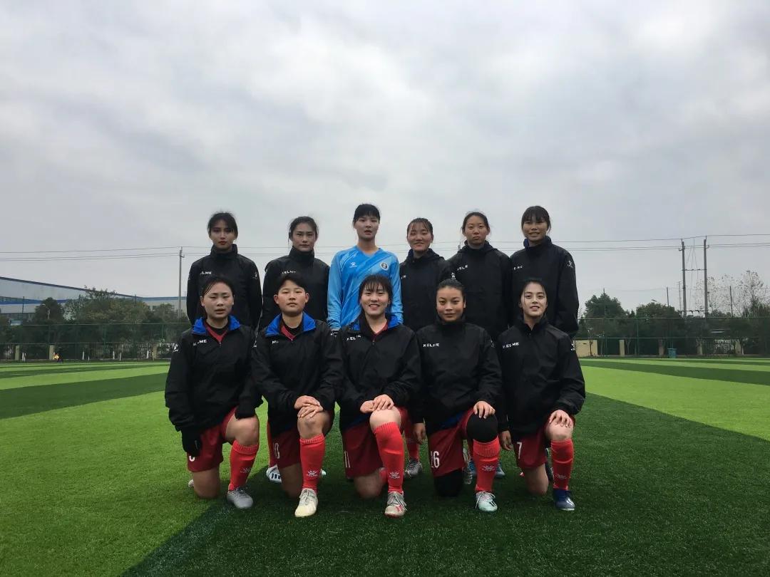 足球女孩|中国矿业大学刘家明：她在绿茵场上收获笑容