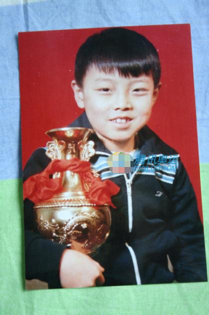 乒乓球冠军王皓简历,奥运冠军王皓和妻子现状