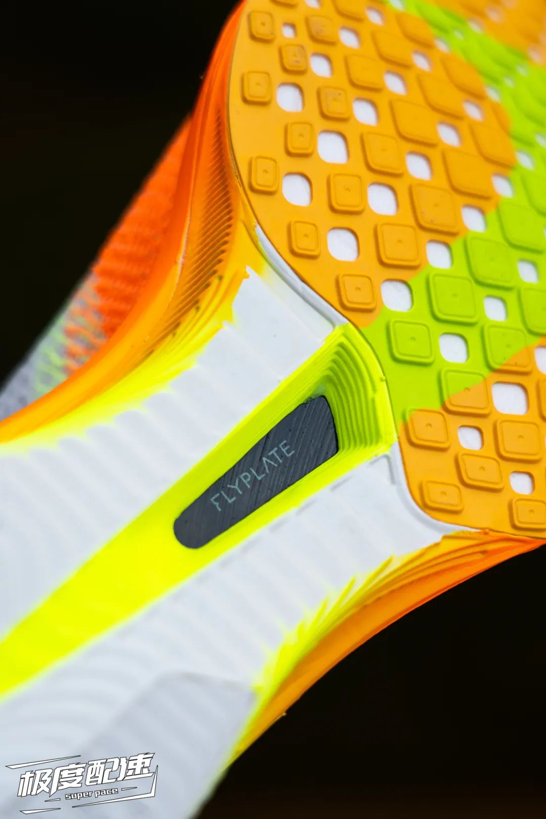 vaporfly一代和二代谁更好,vaporfly3和二代选哪一个