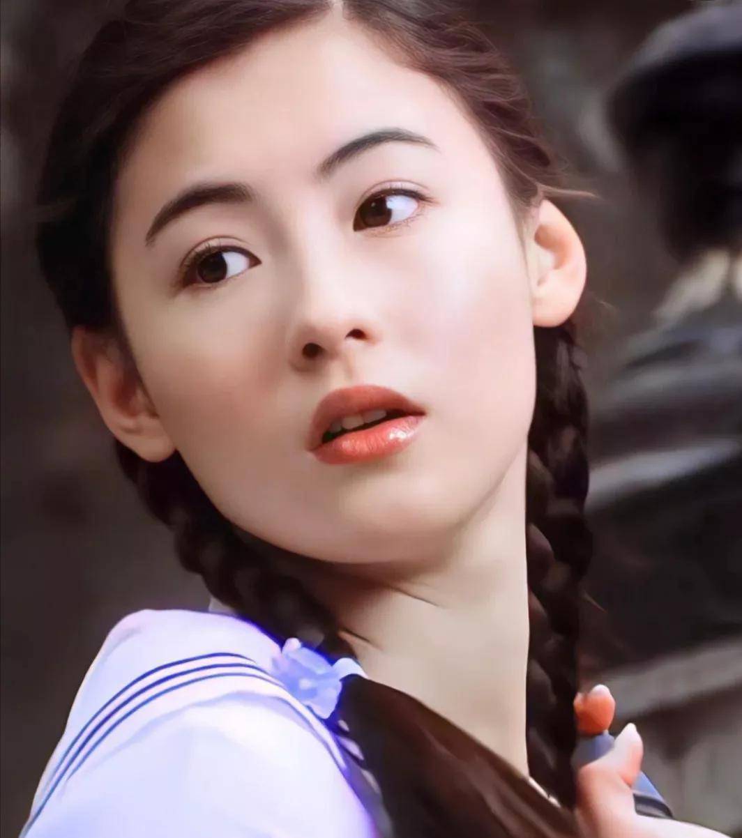 43岁女明星面容老态,被岁月催老容颜的十位女星