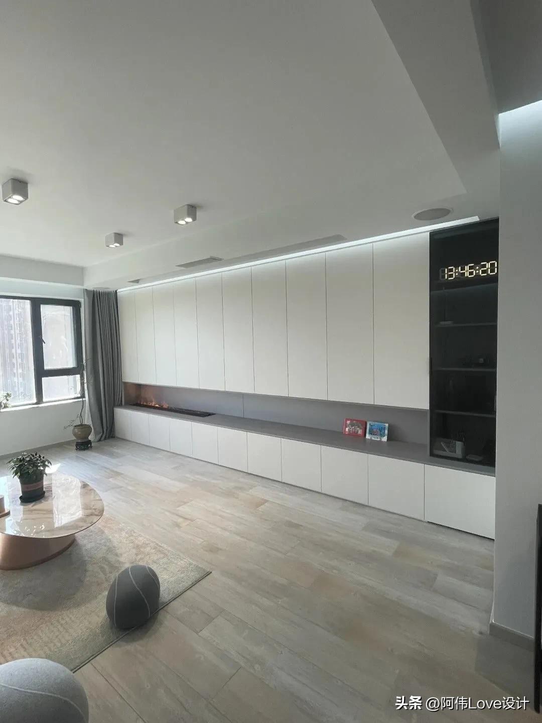 做个满墙电视柜增加收纳不香吗,悬空电视柜是开放格如何收纳