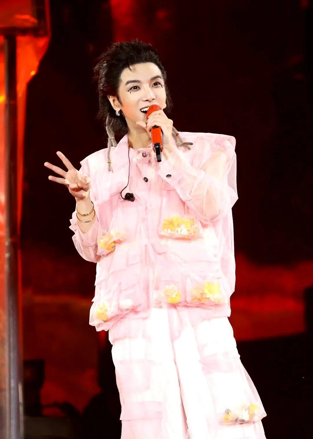 华晨宇节奏感最强的一次,华晨宇演唱进化史