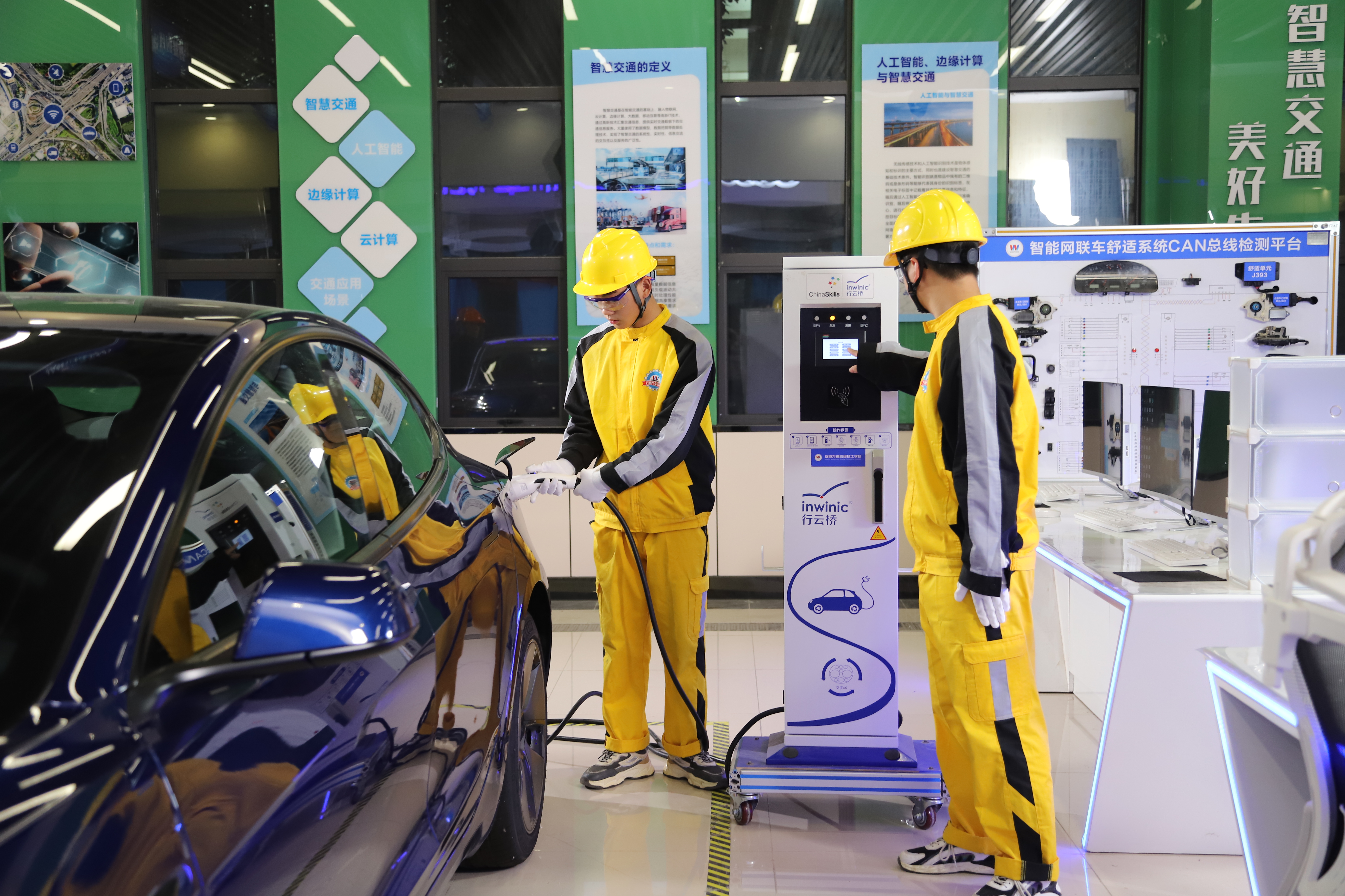 新能源汽车技术难学吗好不好就业,专科学新能源汽车技术如何学习