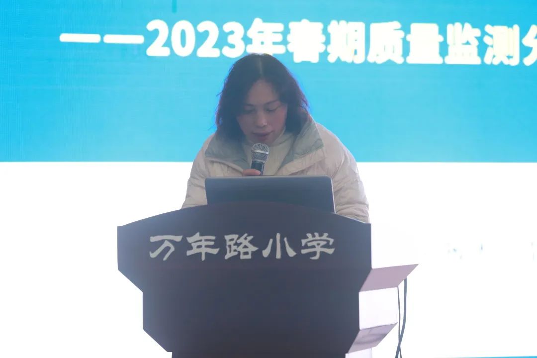 两江新区万年路小学是区重点吗,两江万年路小学