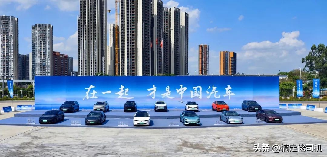 北京现代全新胜达内饰,全新胜达内饰面板改造