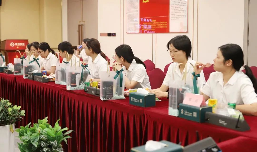 绿清服务站务员,绿清环卫清洁服务有限公司