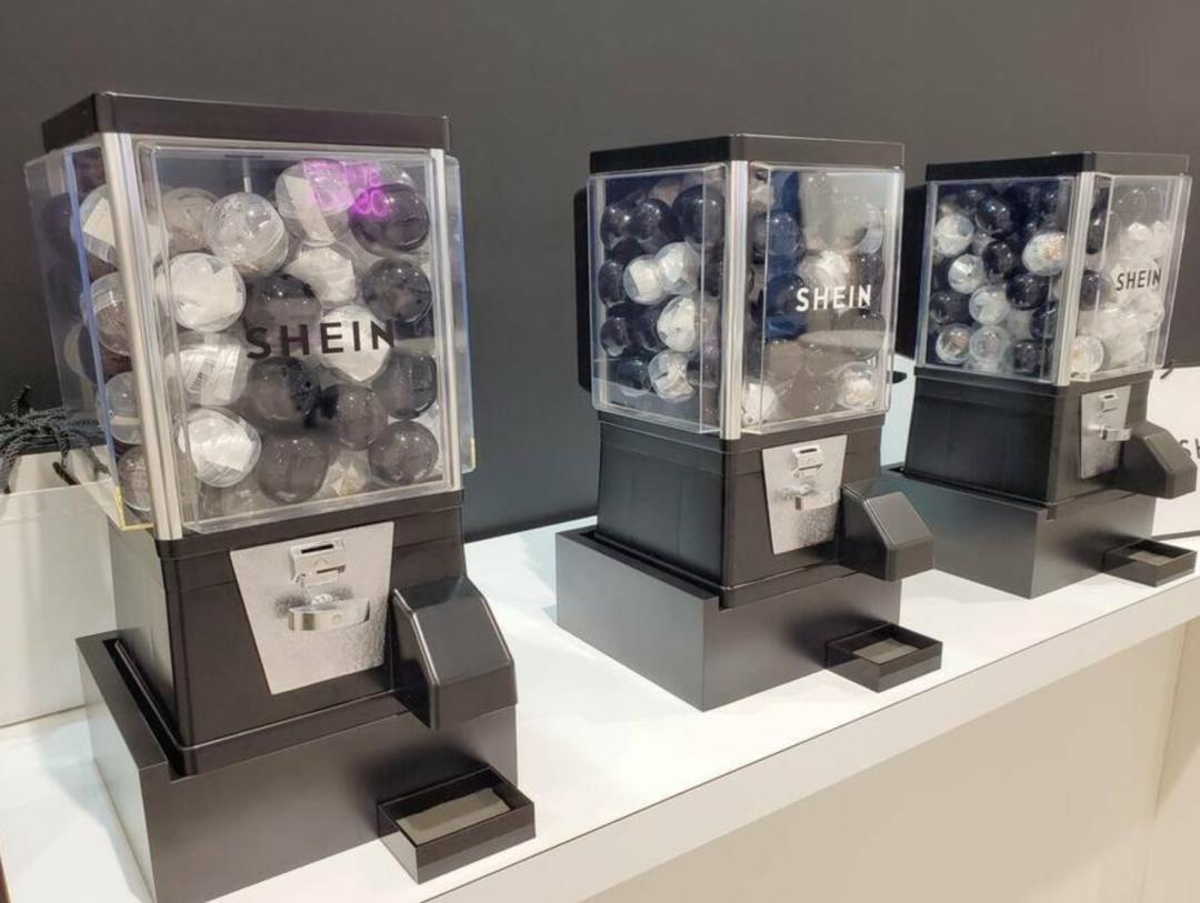 shein全球首家实体店,shein日本实体店