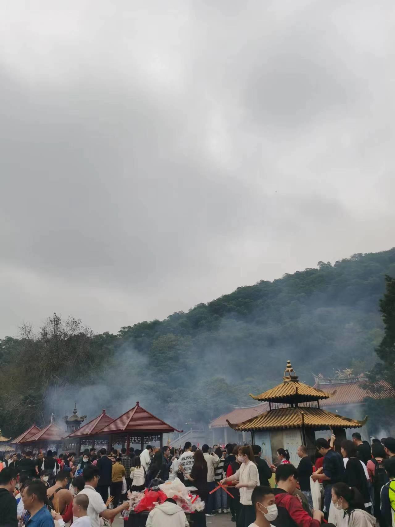 去过深圳凤凰山的人,深圳凤凰山为什么叫凤凰山