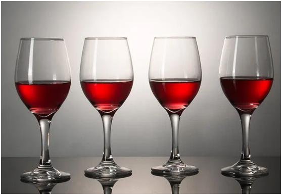 为什么红酒瓶是750ml的,为什么红酒都是白酒