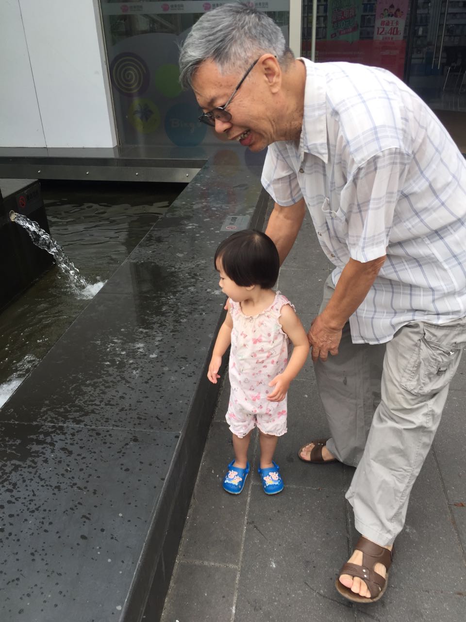 亲人突发脑梗死亡的遗憾,父母离别的伤痛