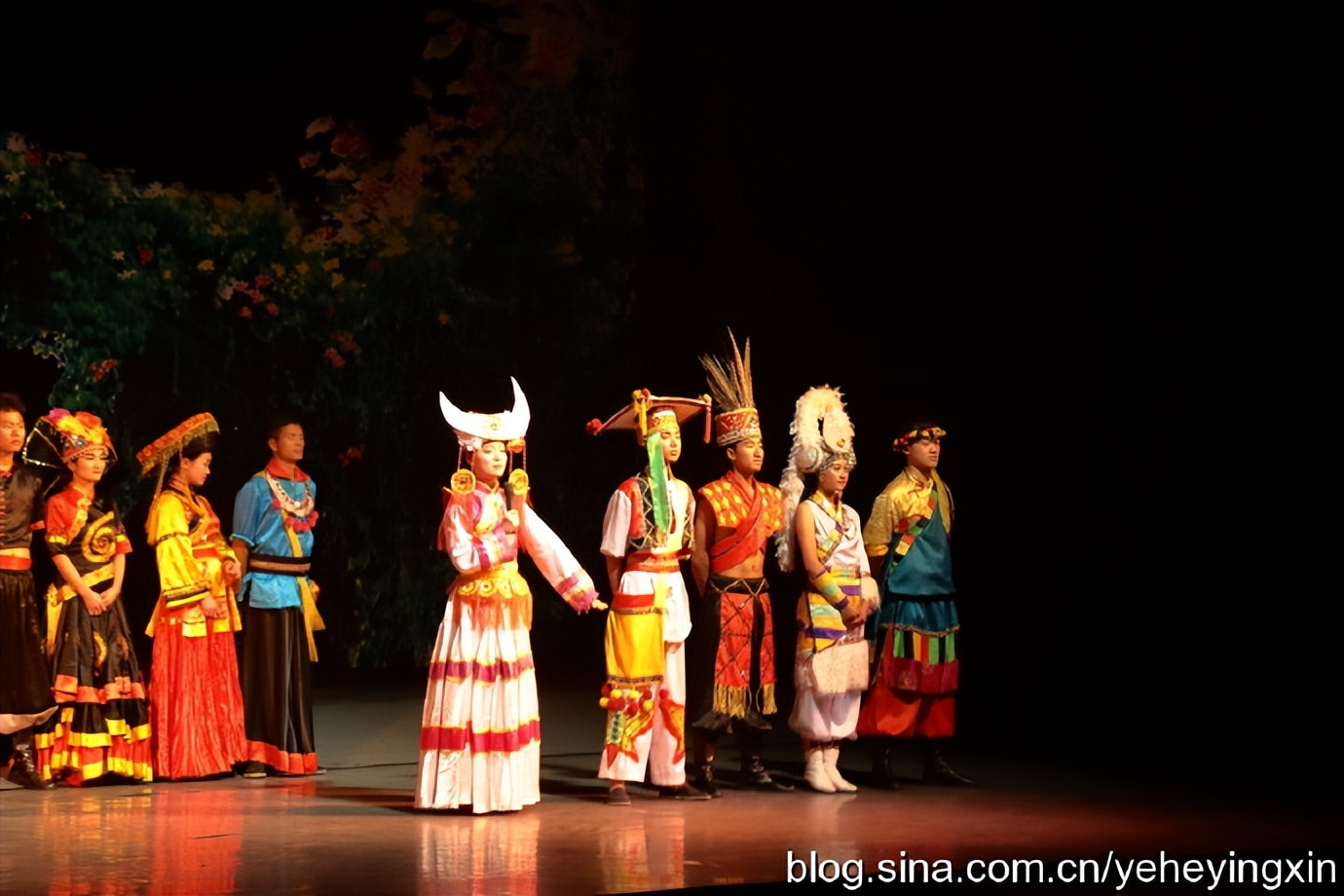 丽江丽水金沙表演好看吗,丽水金沙民族歌舞表演