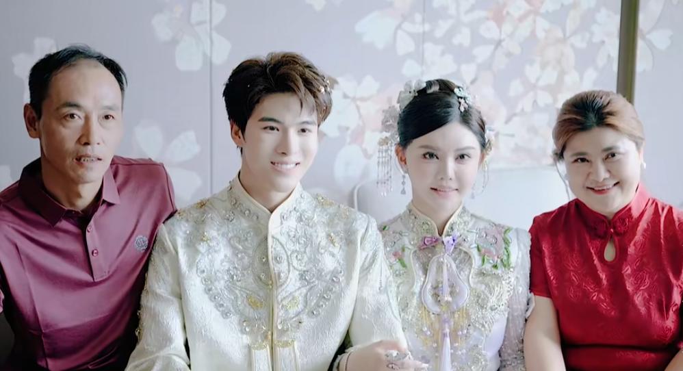 韩安冉4婚：老公亲脚做仰卧起坐，下跪岳母太积极，殷世航递婚戒