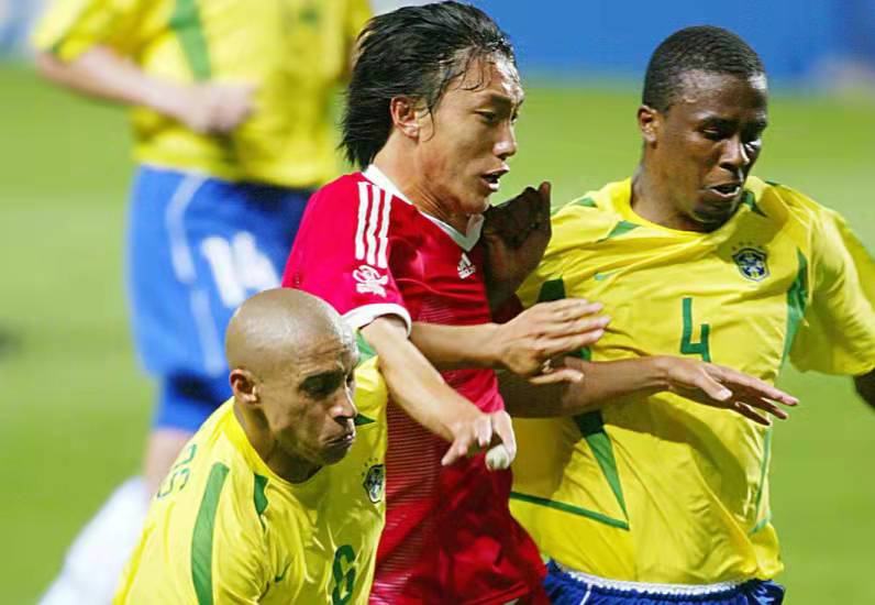 曲波世青赛1-2阿根廷,世青赛超白金一代