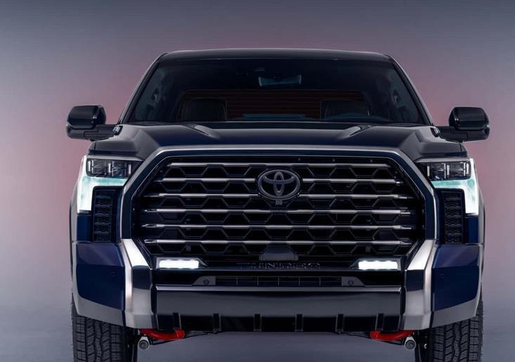 丰田霸气亮相气质十足,最新款顶配丰田坦途视频