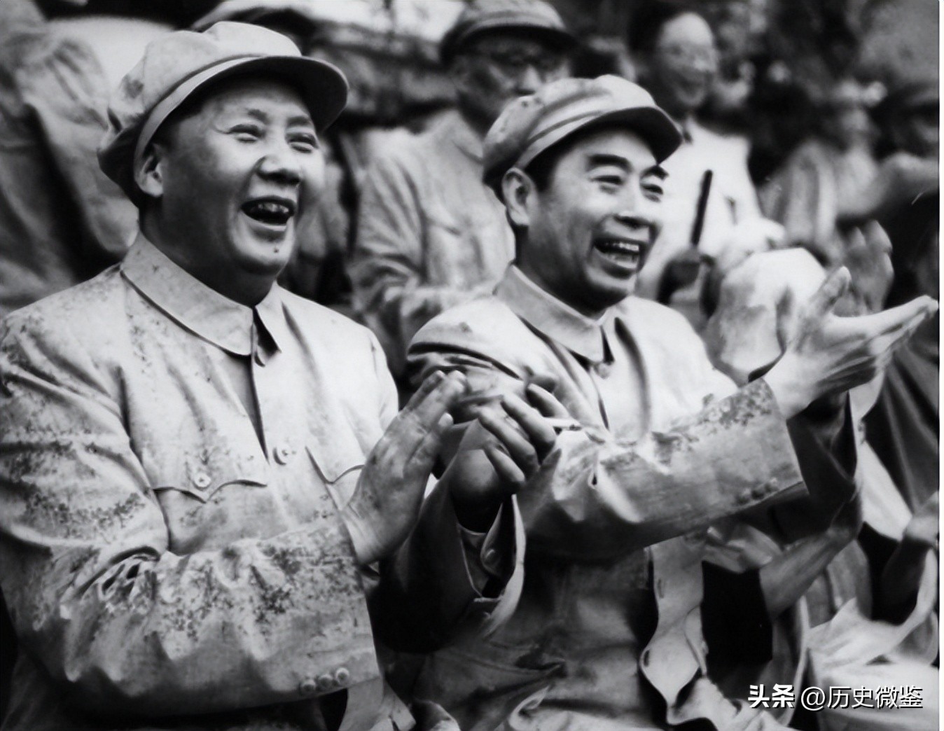 49年毛主席为何特邀安徽14岁姑娘参加开国大典，还被拒绝？