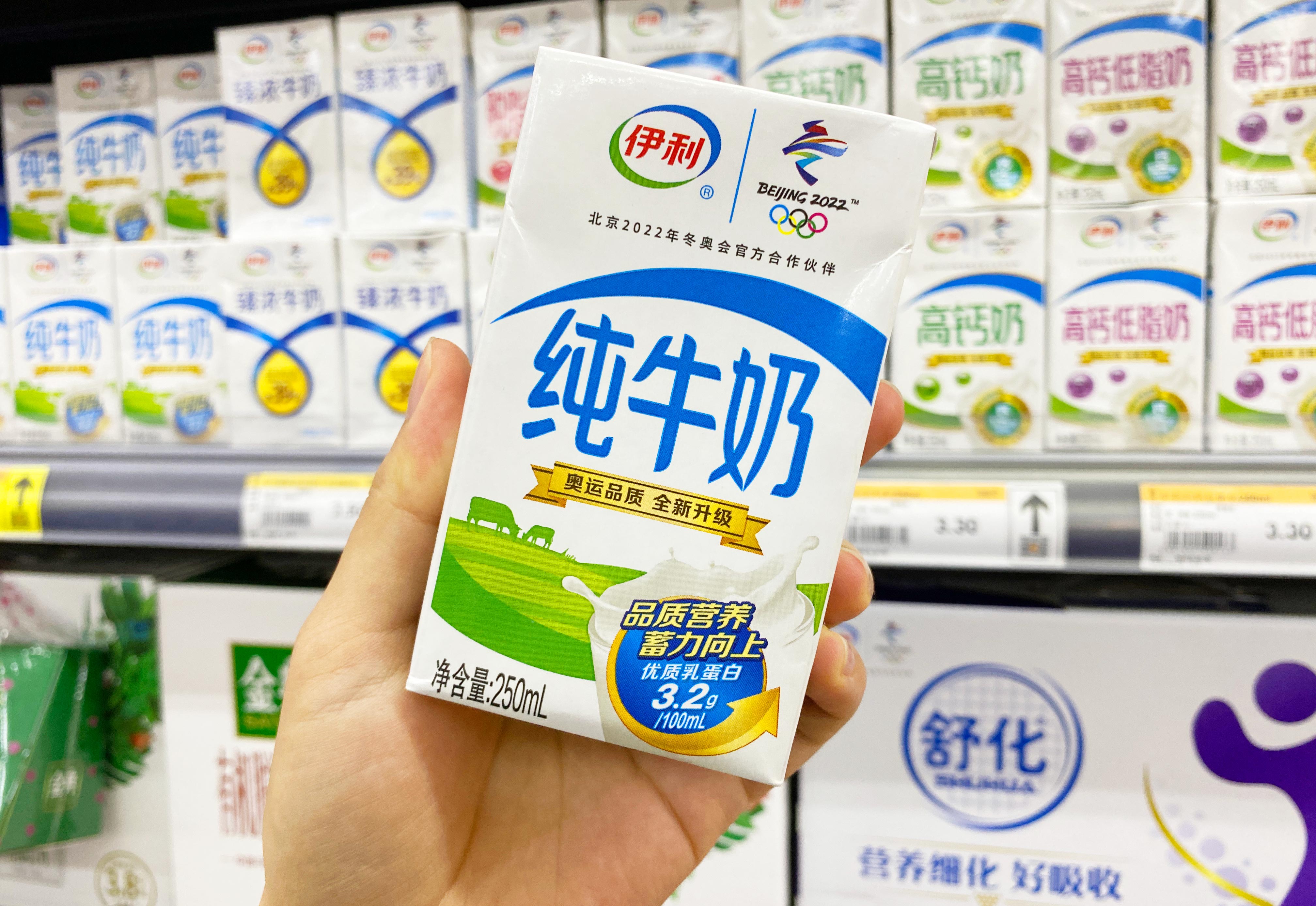 都是牛奶为啥价格区别那么大,伊利和蒙牛纯牛奶有什么区别