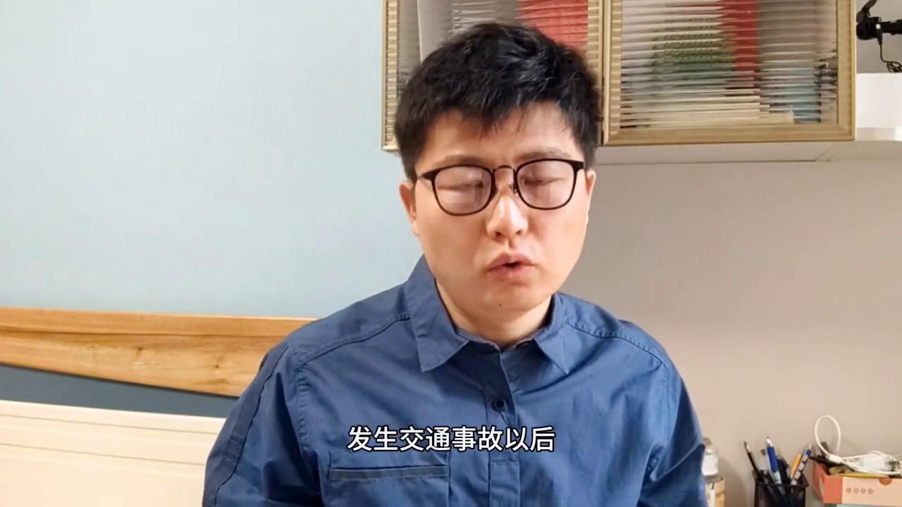 发生交通事故如何让保险公司处理,交通事故保险公司垫付医疗费条件