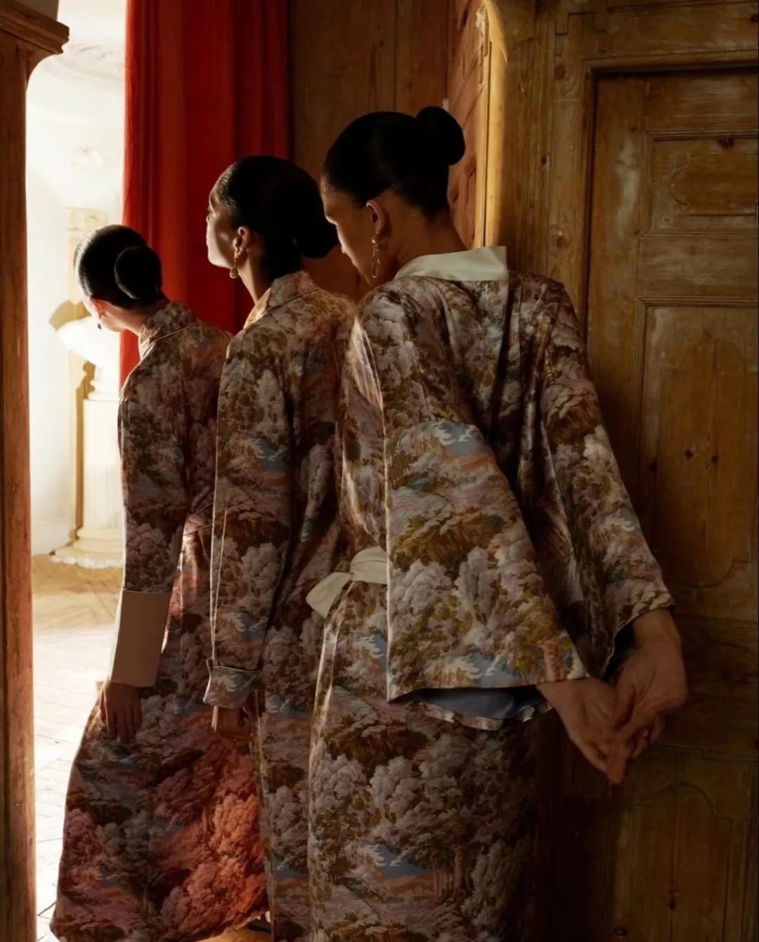 精致套头牛奶绒家居服女,家居服女冬加厚精致