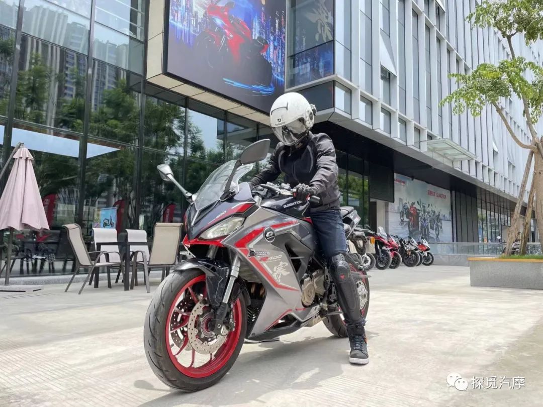 详细测评QJmotor赛400︱又是一个“温柔”“香”