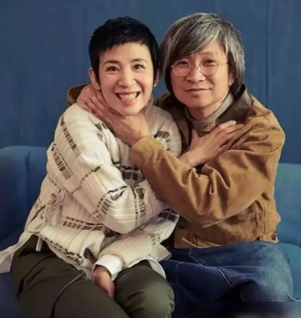 别再瞎操心了，王石与田朴珺这对“父女恋”早已活成了命运共同体