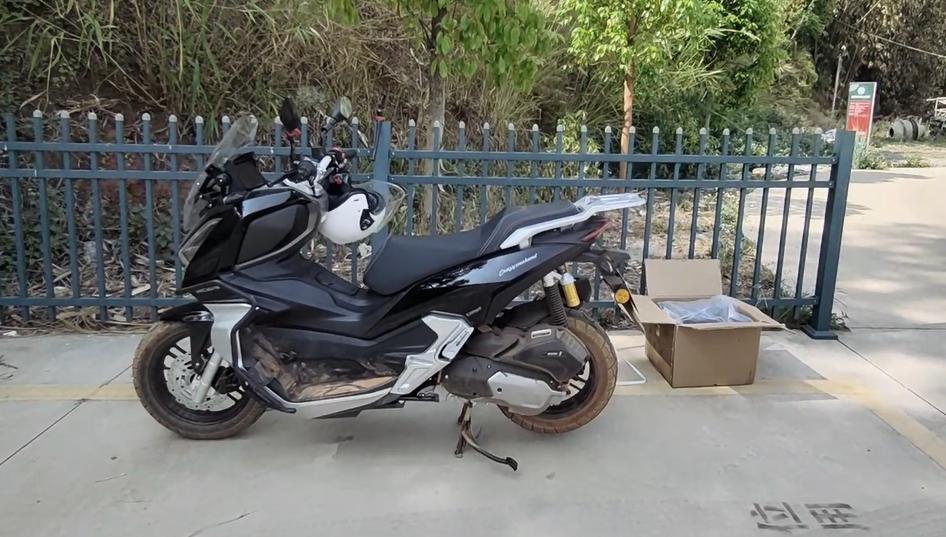 踏板摩托车45l尾箱教学,踏板摩托车如何选择尾箱