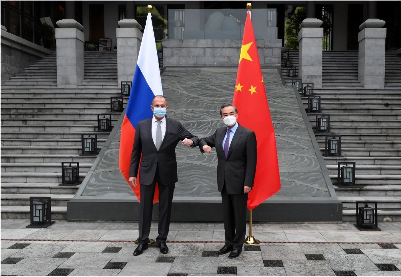 美国会为俄罗斯提供军事援助吗,美国对俄罗斯的军事反制手段