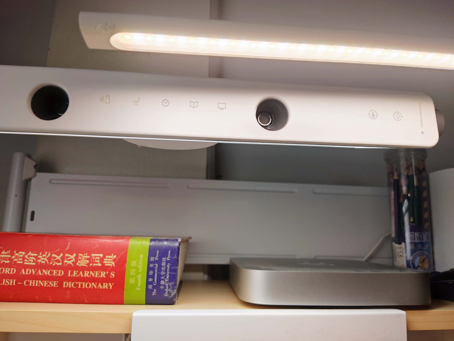 明基护眼灯mindduo2plus和飞利浦对比,明基护眼台灯mindduo2