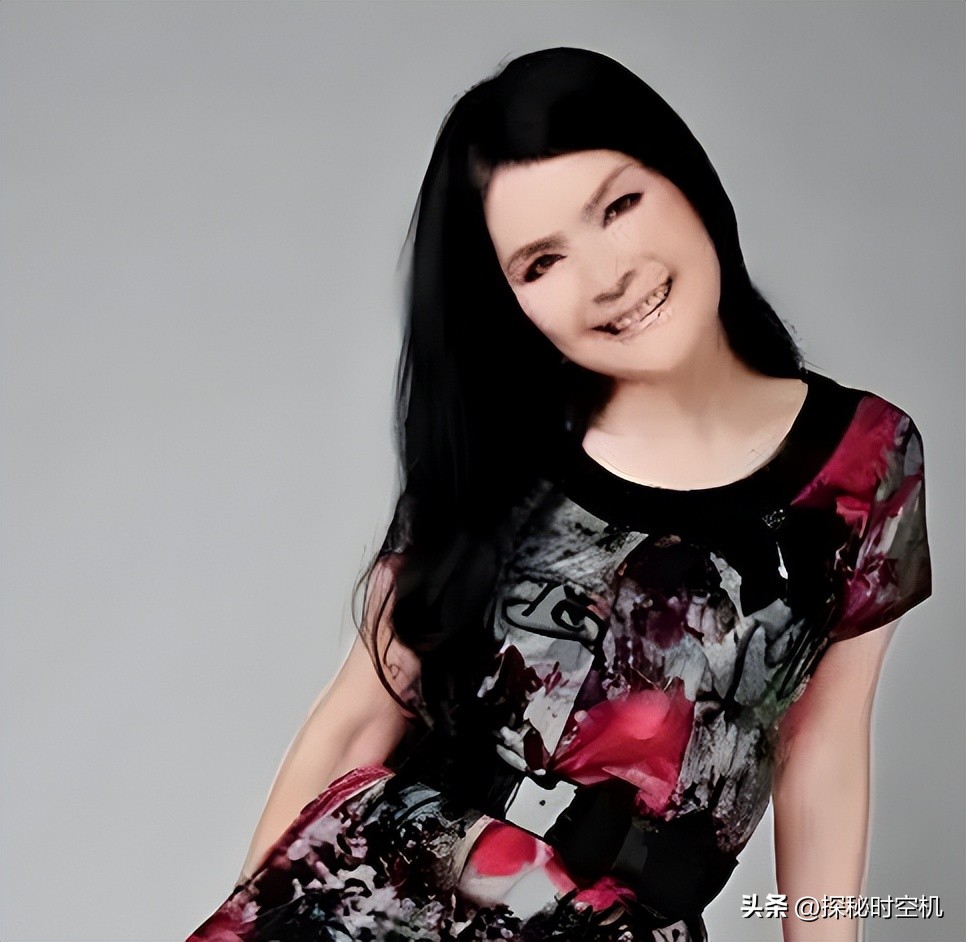 八旬太婆寻亲完整视频,67岁外国太婆隆胸