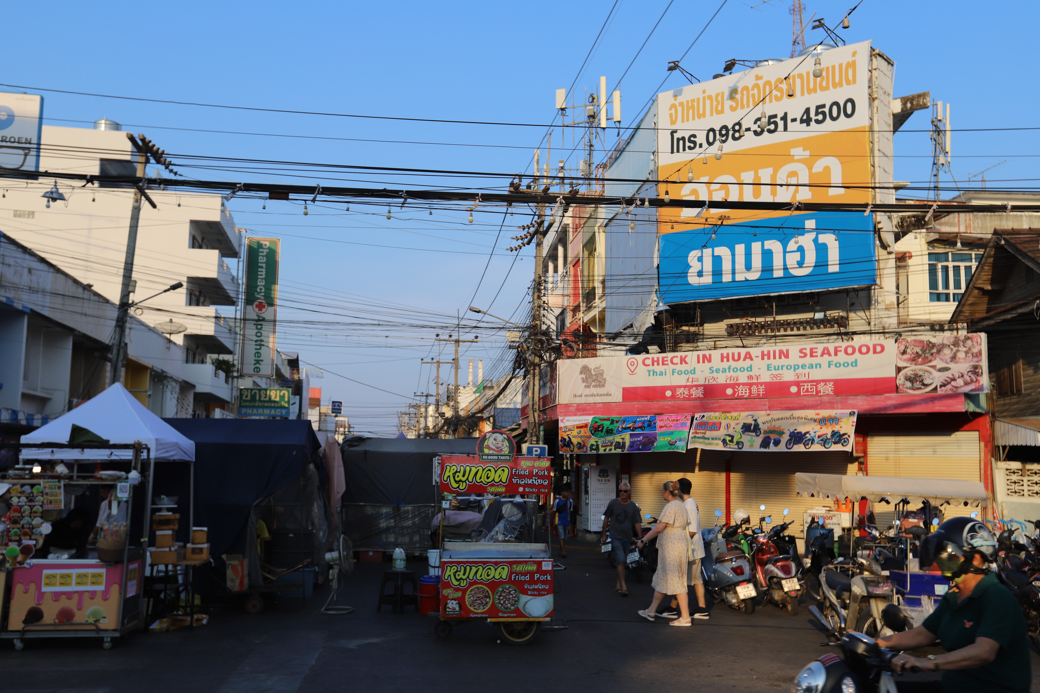 来泰国必去的网红夜市,去泰国玩的夜市叫什么名字
