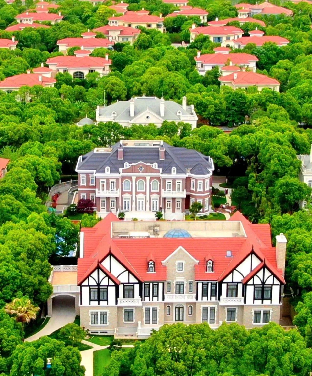 上海市独栋别墅华洲君庭,实拍上海华洲君庭别墅