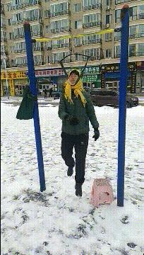 女孩子看见照片后就发个哈哈哈,姑娘不是什么照片都能随便发的