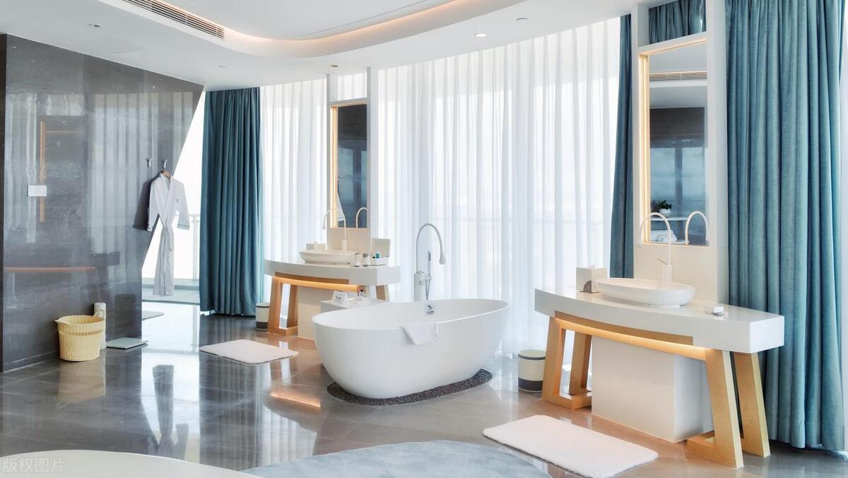 “视频上传到群里了”豪门夫妻*妻换**游戏还分享给其他群友评鉴