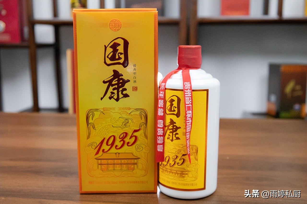 想要中秋倍有面必备这3款白酒,中秋送礼佳品高端大气上档次酒