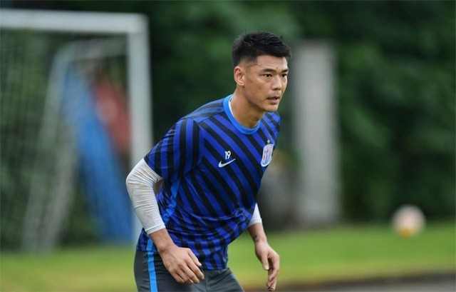 曾诚申花门将视频,广州恒大门将曾诚年薪多少