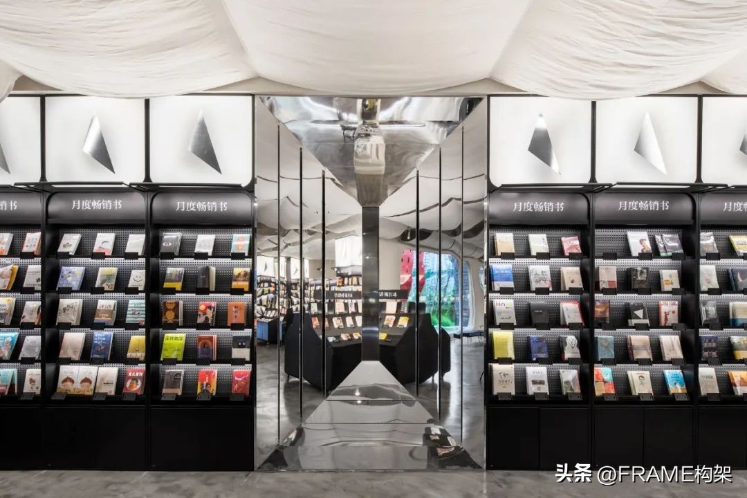 中国的网红书店,网红书店是颜值重要还是内涵重要