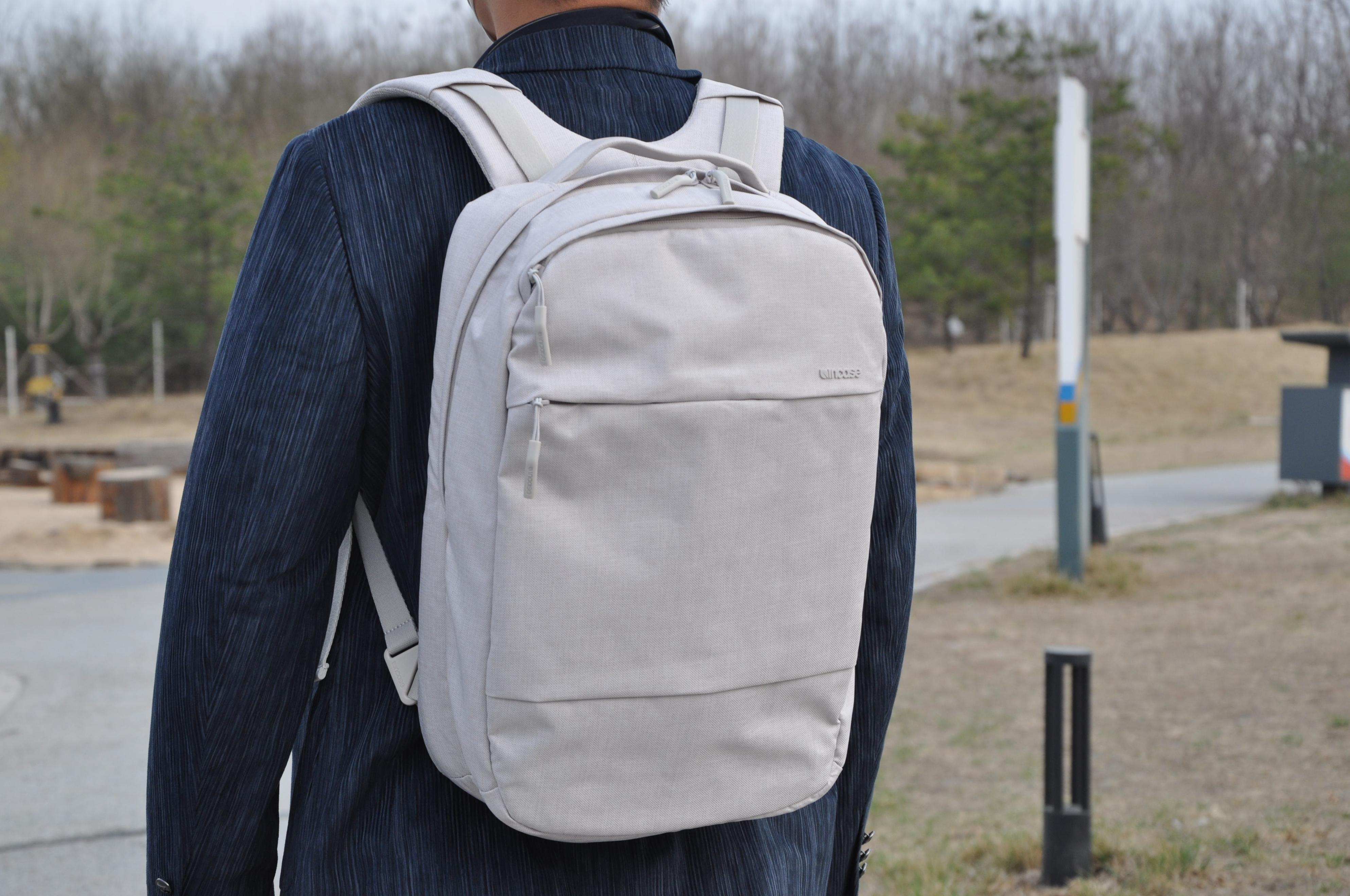 INCASECity系列16寸双肩包,incasecity双肩包1680