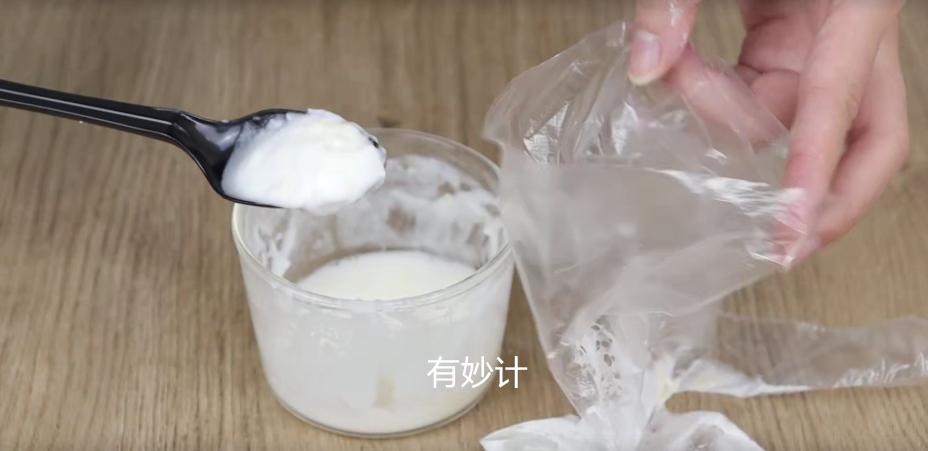 用什么办法洗衣服洁白如新,如何洗衣服洁白如新