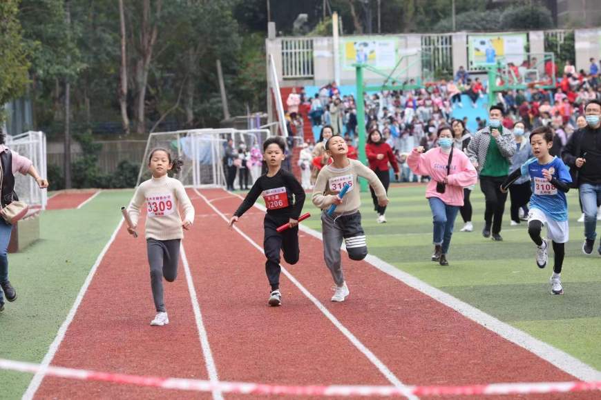 福州市融侨小学视频,福州奔跑吧