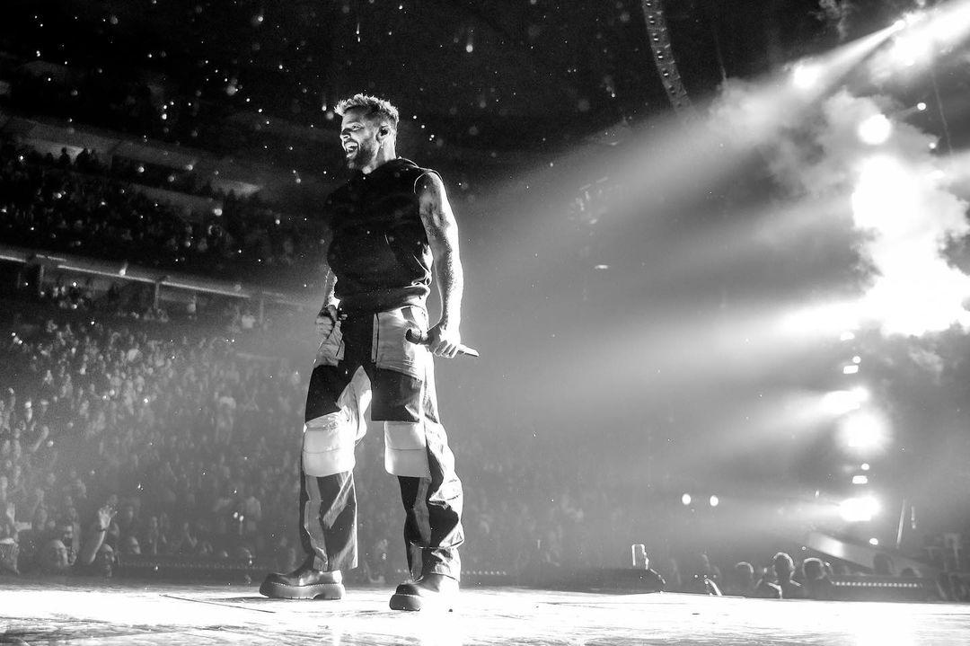 勇敢做自己的13年，拉丁巨星瑞奇·马丁收获了爱情和人生