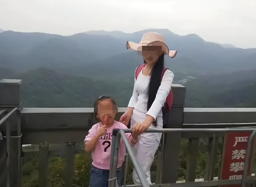 安徽一女子带两女儿投水溺亡事件,安徽一女子劝解下跳河溺亡