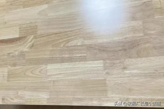 红橡木白橡木和橡胶木区别,红橡木和白橡木与橡胶木区别