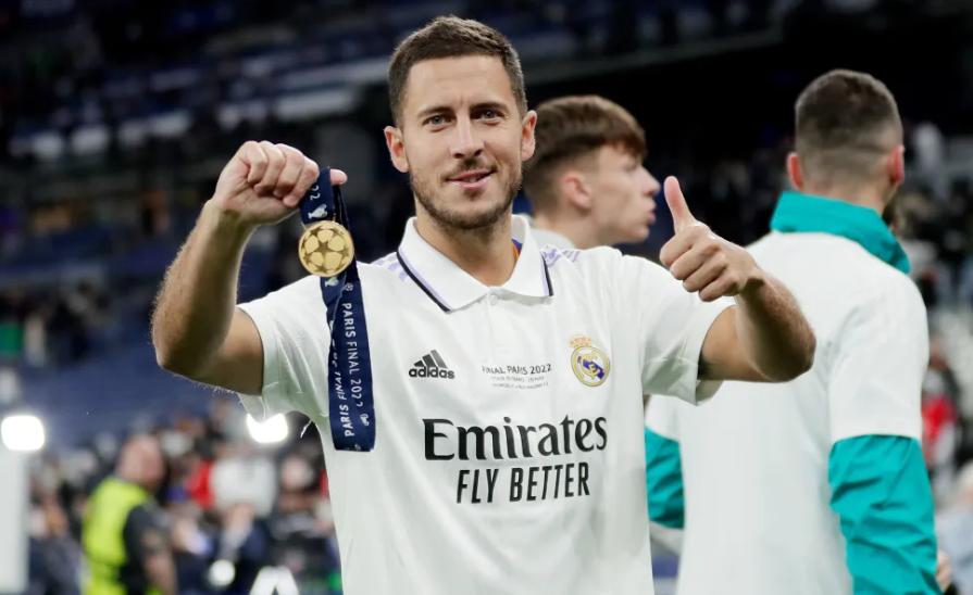 模仿齐达内退役,皇马最强右边锋贝尔