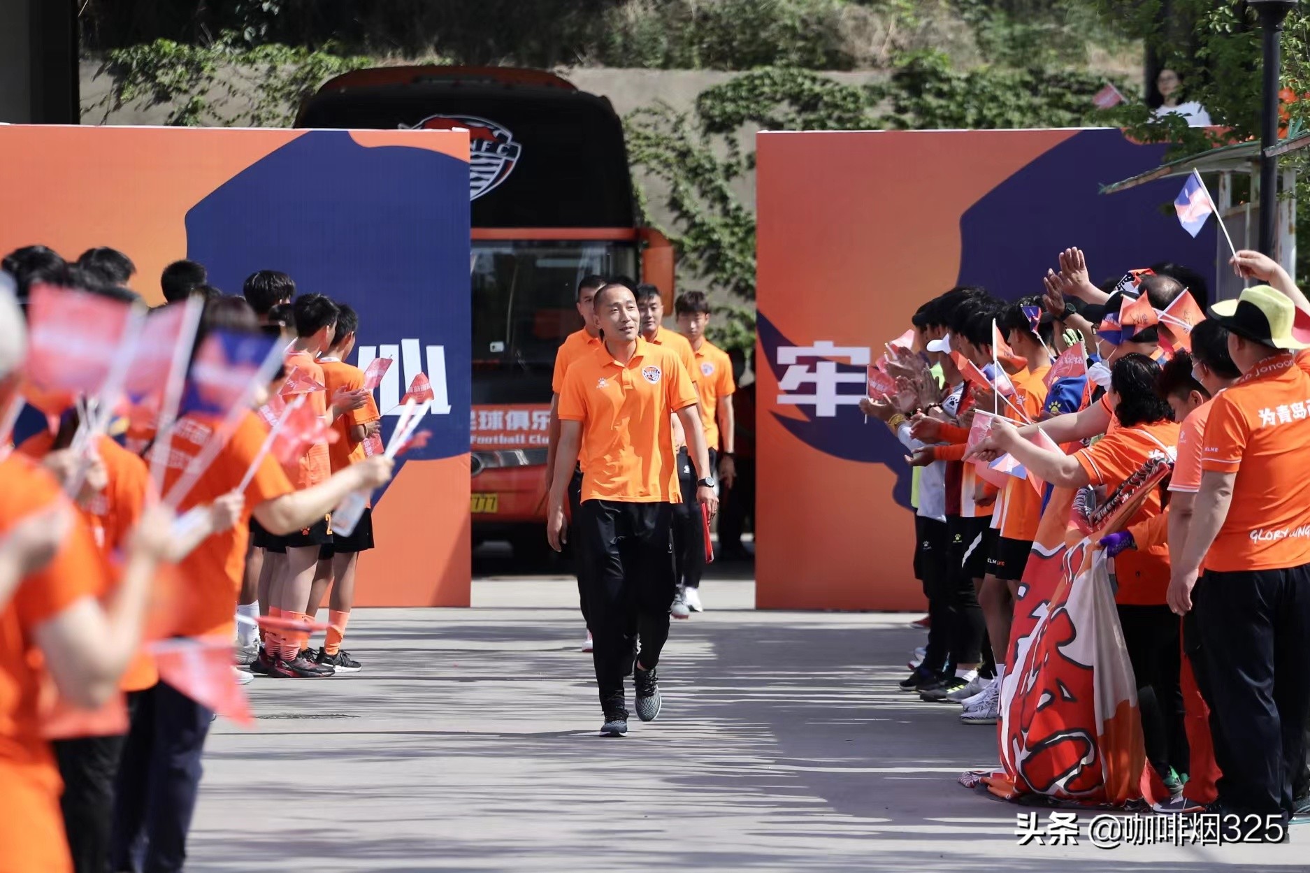 青岛海牛新赛季保级,青岛海牛有条不紊备战新赛季中超