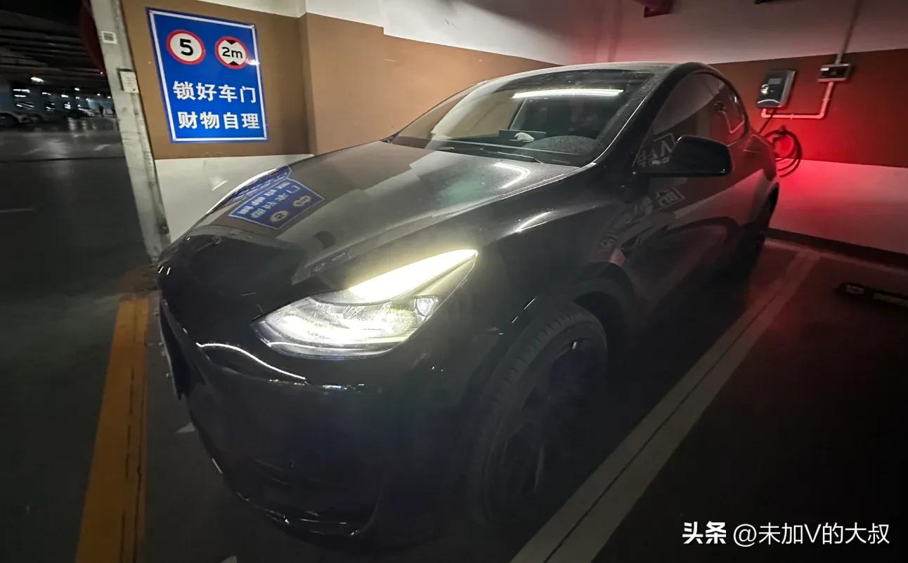 特斯拉modely有什么优点呢,特斯拉modely5.6秒和6.9秒区别