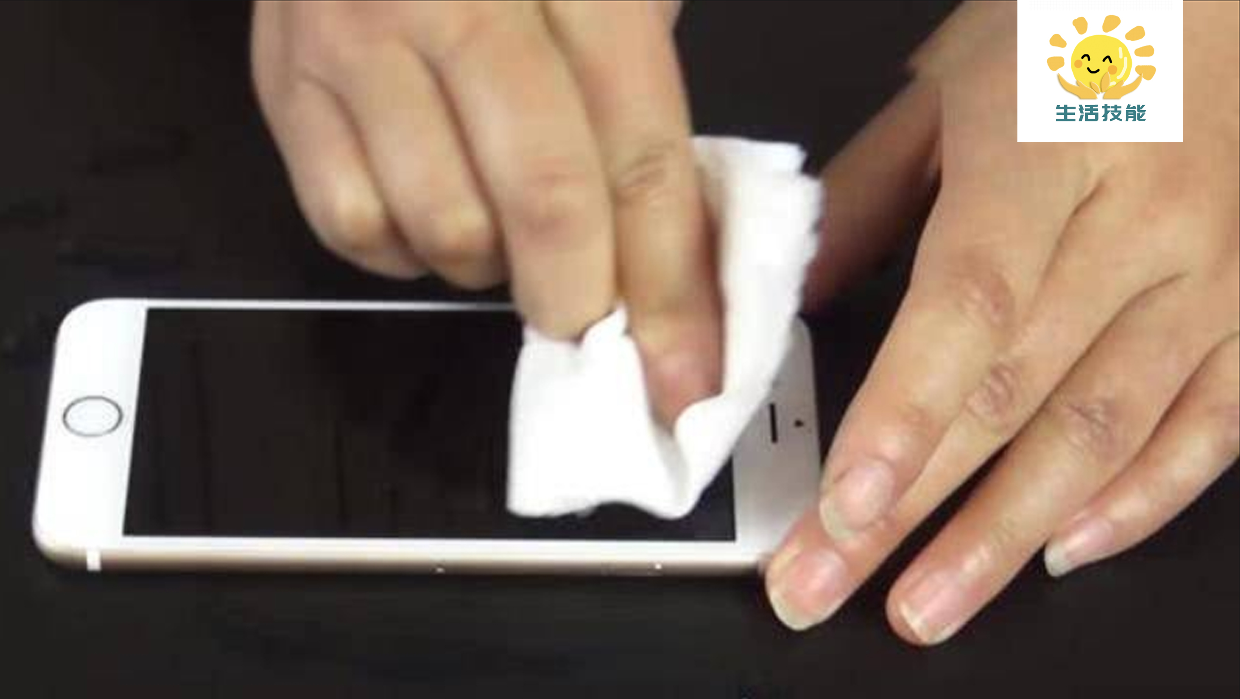 oppo手机进水怎么处理,手机进水后屏幕出现条纹怎么解决