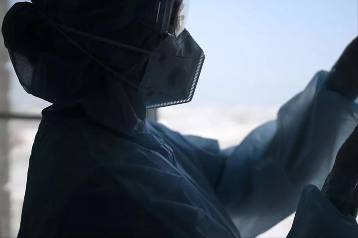 涔屽啗涓轰綍椤剁潃宸ㄥぇ浼や骸缁х画鍙嶆敾,涔屽啗閬亣鐏《涔嬬伨